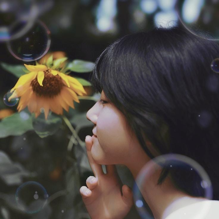 Milo Kapoor, Client Relations Director, discussing corporate gifting strategy with business clients